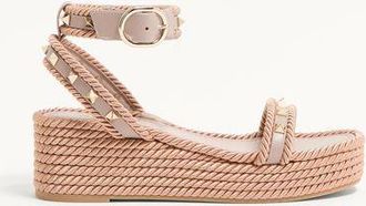 Valentino Garavani Rockstud Flatform Sandal In Calfskin 45Mm Woman POUDRE 35