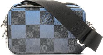 Louis Vuitton Borsa a tracolla Alpha Wearable 2021-2025 - Blu