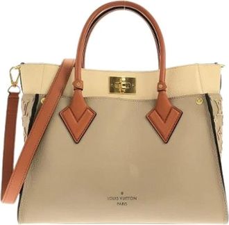 Louis Vuitton Borsa tote Pre-owned On My Side in Calfskin - - Pre-owned - Donna - Beige - ONE SIZE