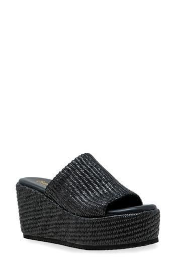 Chase Chloe by Intouch Footwear Evani Raffia Wedge Platform