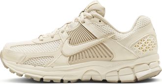 Nike Womens Zoom Vomero 5 Shoes in Brown | FQ6868-111