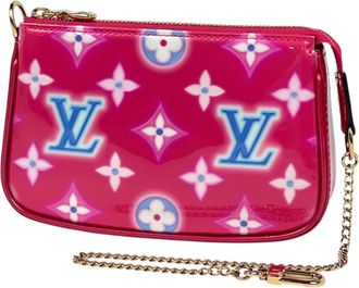 Louis Vuitton Fuchsia Pink Monogram Vernis Pochette Pouch (Pre-Owned)
