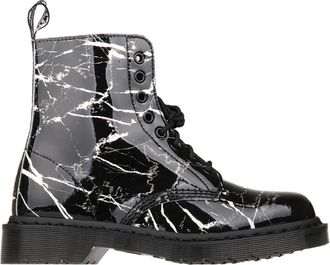 Dr. Martens Leren veterlaarzen met lakafwerking - Dames - Veterlaarzen - Zwart - 36 EU - Leer - Schoenen