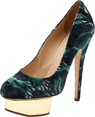 Charlotte Olympia Green Printed Velvet Dolly Platform Pumps