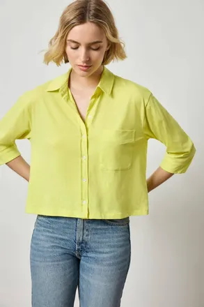 Lilla P Easy Button Down Tee In Keylime