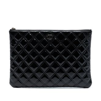 Chanel Tweedekans Medium Gequilted Patent Dubbelgestikte O Case Clutch