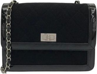 Chanel Pre-owned Cross Body Bags, female, Black, Size: ONE SIZE Pre-owned Vintage Shoulder Bag