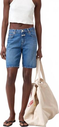 Closed Jinnie Mid-Rise Short In Mid Blue