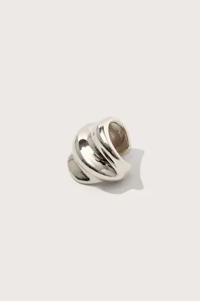 Otiumberg Wave Ear Cuff in Silver at Nordstrom