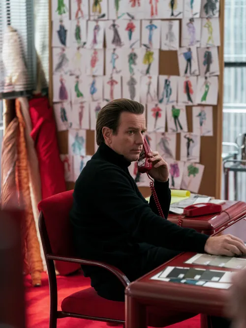 Ewan McGregor spielt den Modedesigner Halston