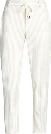 Circolo 1901 BOTTOMWEAR - Trousers sur YOOX.COM