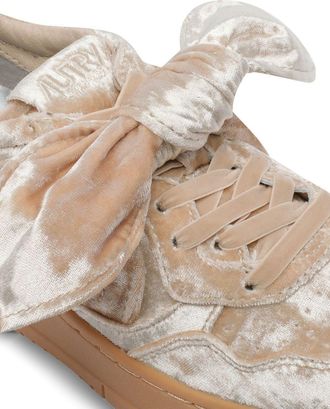 Autry Womens Low Medalist Velvet Sneakers Champagne Trainers