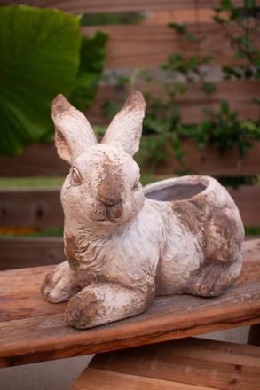 Kalalou Faux Concrete Rabbit Planter