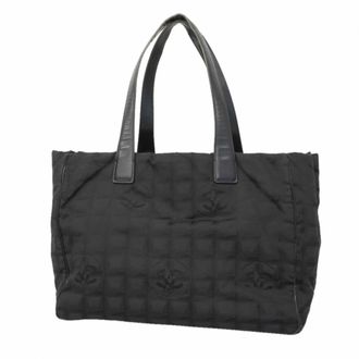 Chanel Black Nylon Tote Bag (Pre-Owned)