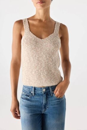 Amo Romy Sleeveless Sweater In Dove