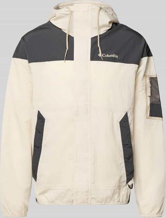 Columbia Windbreaker mit verdecktem Rei&szlig;verschluss in Offwhite, Gr&ouml;&szlig;e XXL