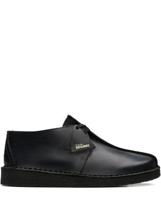 Clarks Desert Trek lace-up boat shoes - Black