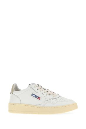 Autry Mens White Leather Medalist Sneakers Leatleatwhtfeather