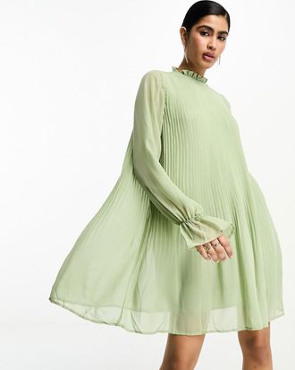 NA-KD Vestito corto a pieghe verde polvere