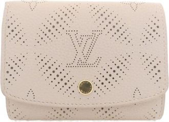 Louis Vuitton Pink Mahina Leather Leather Wallet (Bi-Fold) (Pre-Owned)