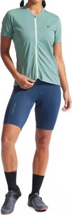 Pearl Izumi Womens Quest Shorts In Navy