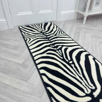 Runrug Hallway Carpet Runner Rug - Soft & Comfy, 9mm - Zebra in White | Size: 80 cm x 390 cm