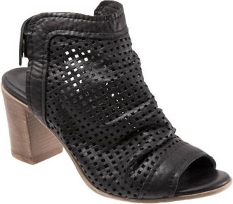Bueno Womens Udo Heeled Sandals In Black Suede