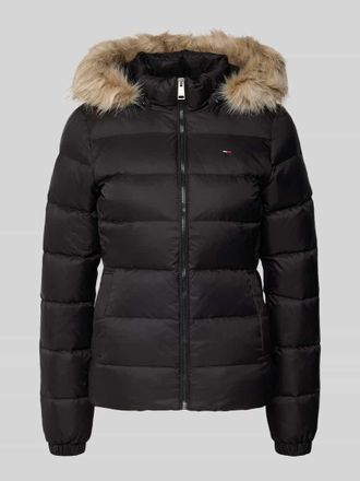 Tommy Jeans Slim Fit Daunenjacke mit Stehkragen in Black, Gr&ouml;&szlig;e XL
