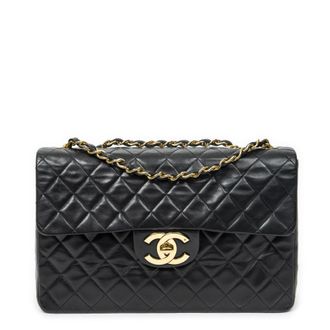 Chanel Maxi Jumbo XL Flap Schoudertas