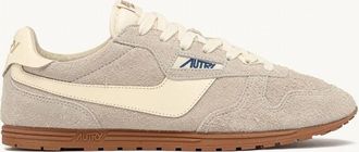 Autry Womens Windspin Sneakers In Suede Ecru/taupe-Grey