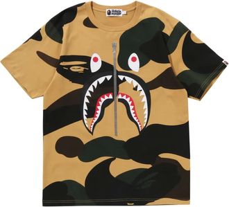 A Bathing Ape T-shirt Shark Attack con stampa camouflage - Giallo