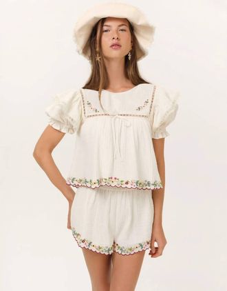 For Love & Lemons Leah Shorts In Ivory