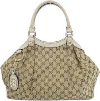 Gucci Pre-owned Handbags, female, Beige, Size: ONE SIZE Pre-owned Sukey GG Canvas Handbag