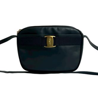 Ferragamo Leather Pochette Shoulder Bag (Pre-Owned)