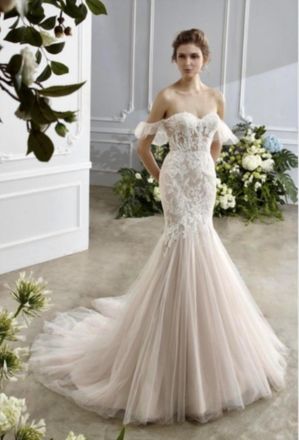 CALVIN KLEIN PARFUM Mermaid Strapless Wedding Dress In Ivory