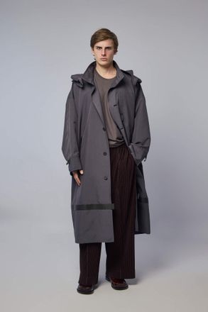 Homme Pliss&eacute; Issey Miyake Carrier Carried Coat