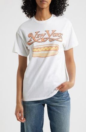 Junk Food New York Hot Dog Cotton Graphic T-Shirt in White at Nordstrom Rack, Size X-Small