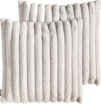 Beliani Conjunto De 2 Cojines Decorativos Tela Suave 45 X 45 Cm Beige Rakya