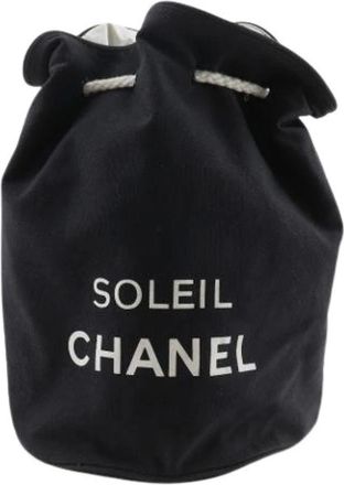 Chanel Pre-owned Bucket Bags, female, Black, Size: ONE SIZE Pre-owned Vintage Bucket Shoulder Bag