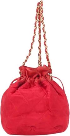Chanel Pre-owned Bucket Bags, female, Red, Size: ONE SIZE Pre-owned Satin Bucket Bag