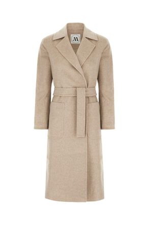 Andr&egrave; Maurice Coats