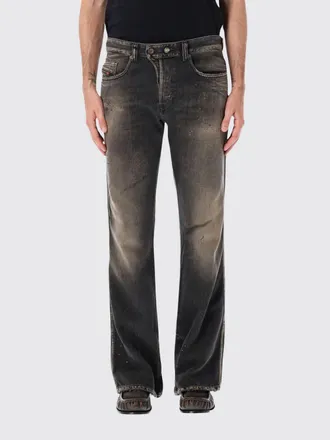 Diesel Jeans D-Buck flared in denim stretch a vita bassa con effetto used