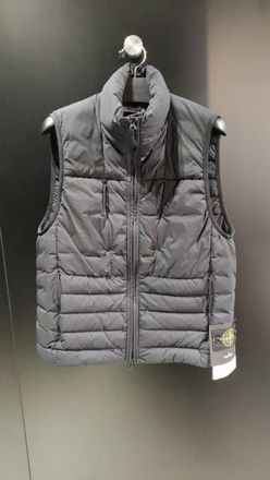 Stone Island Zippered Sleeveless Jacket