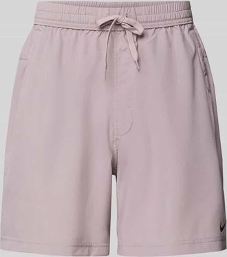 Nike Shorts mit Logo-Print und Eingrifftaschen in Lila, Gr&ouml;&szlig;e XXL