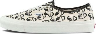 Vans Mooneyes x Authentic 44 DX Anaheim Factory - White VN0A5KX4AVP