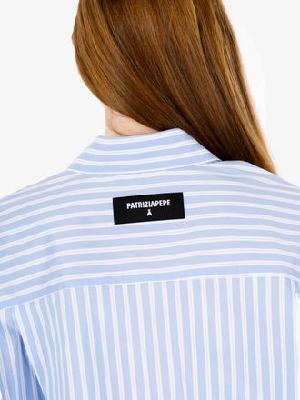 Patrizia Pepe Camicia cropped in popeline a righe azzurra