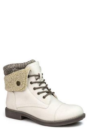 White Mountain Duena Faux Shearling Trimmed Hiking Boot in Winter White/burn/fa at Nordstrom Rack, Size 6.5