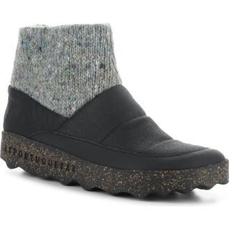 FLY London Close Water Resistant Bootie in Black Umbrella at Nordstrom Rack, Size 6-6.5Us / 37Eu