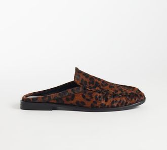 Asos Mystique - Sabot premium a pianta larga in vera pelle con stampa leopardata-Multi