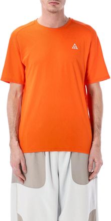 Nike T-Shirts und Polos